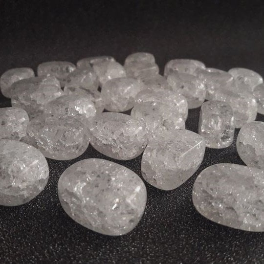 RUHSAL VE FİZİKSEL DİNÇLİK, SONSUZ ŞANS TAŞI OLARAK BİLİNİR,HER TÜRLÜ NEGATİF ENERJİYİ İÇİNE HAPSEDEN, SABIR VEREN, STRES VE ÜZÜNTÜYE KARŞI ETKİLİ NATUREL NECEF TAŞI