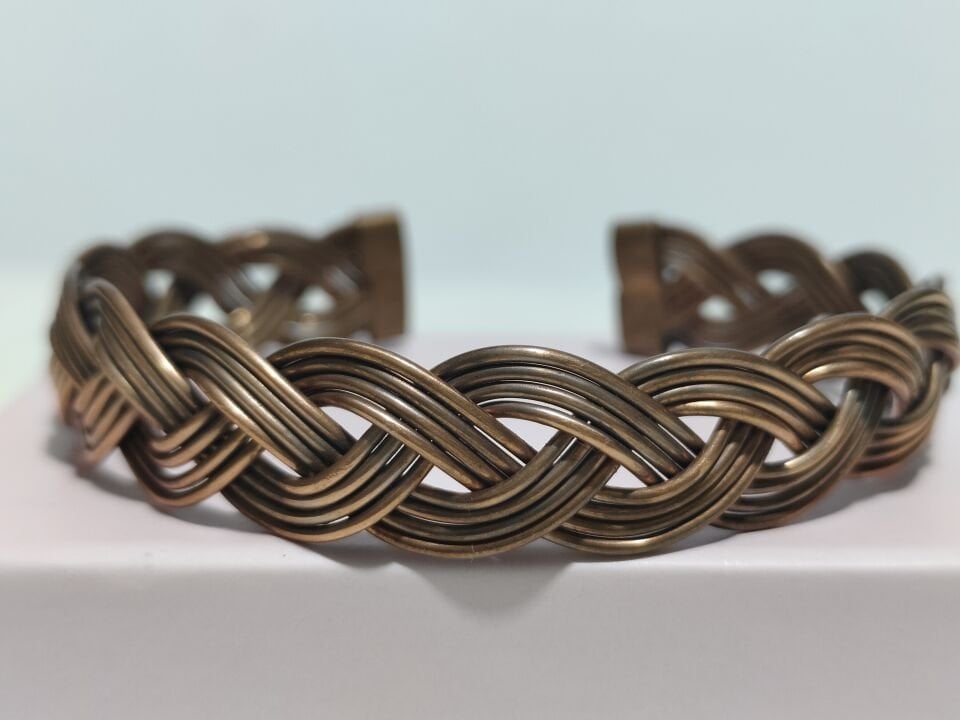 BURCU- GENİŞ ÖRGÜ BAYAN BAKIR BİLEKLİK