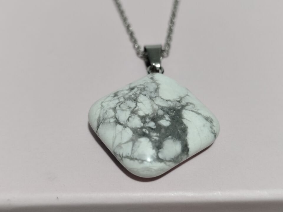 HAVLİT TAŞI DOĞAL TAŞ KOLYE