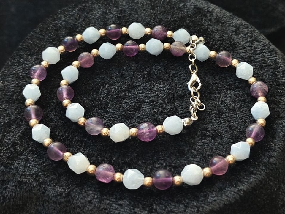 AQUAMARİNE VE MOR FLORİT DOĞAL TAŞ KOLYE