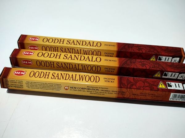 SANDAL VE OD AĞACININ MÜKEMMEL BİRLEŞİMİ 20 STİCK ÇUBUK