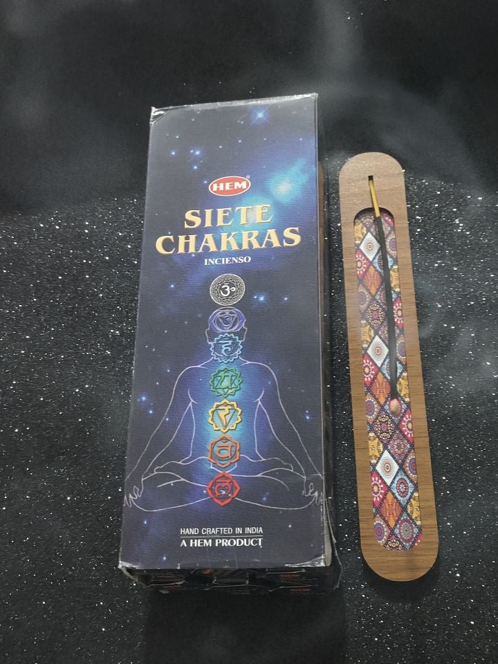7 ÇAKRA BLOKAJLARI ARINDIRAN SECKİN BİR AROMATİK KOKU