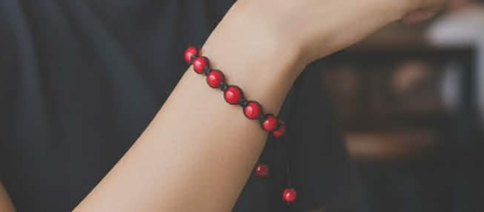 DOĞAL MERCAN TAŞI MAKROME ÖRGÜ ERKEK BAYAN KULLANIMINA  UYUMLU BİLEKLİK