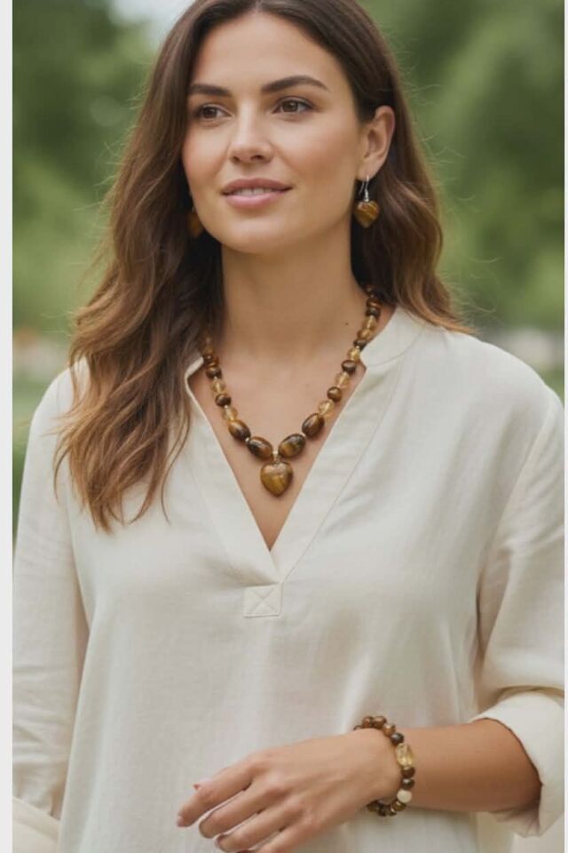 KAPLAN GÖZÜ TAŞI KOLYE VE KÜPE