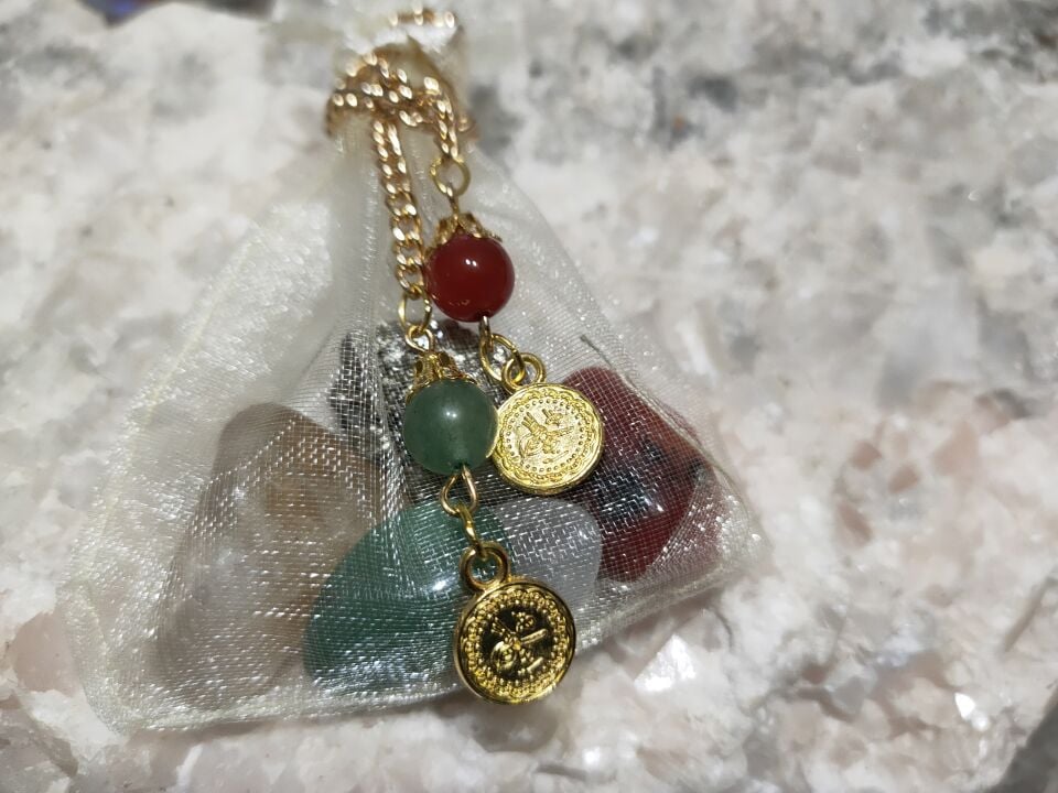 CEBİNİZDE VE ÇANTANIZDA TAŞIYABİLECEĞİNİZ DİLERSENİZ EVİNİZDE ASABİLECEĞİNİZ ŞANS BOLLUK BEREKET KAZANÇ KESESİ