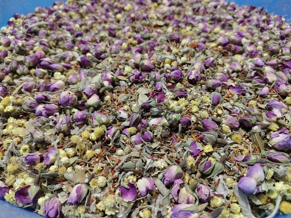 YENİ HARMANLADIĞIMIZ 7 DÜKKAN SÜPRÜNTÜSÜ BUHURUMUZ 100 gr. PAKETLER HALİNDE SATIŞTA