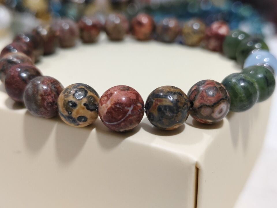 JAGUAR JASPER-AKUAMARİN-YEŞİM  TAŞI BİLEKİK