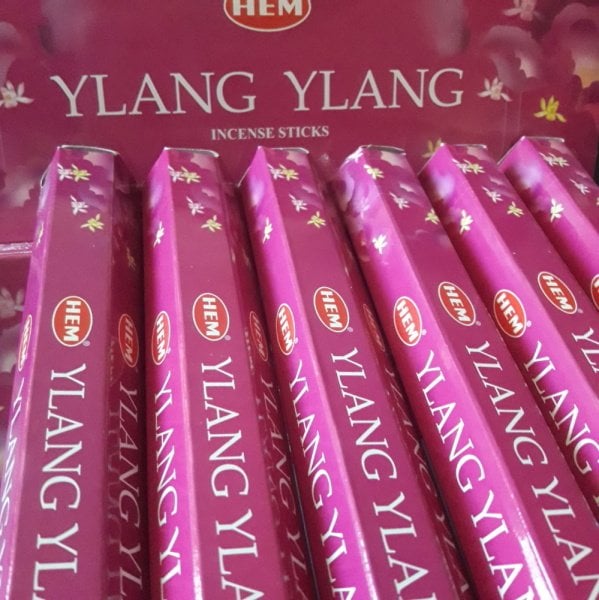 YLANG YLANG ÇİÇEĞİNİN KENDİNE HAS BENZERSİZ KOKUSU (AROMA THERAPY) 20 Lİ PAKET