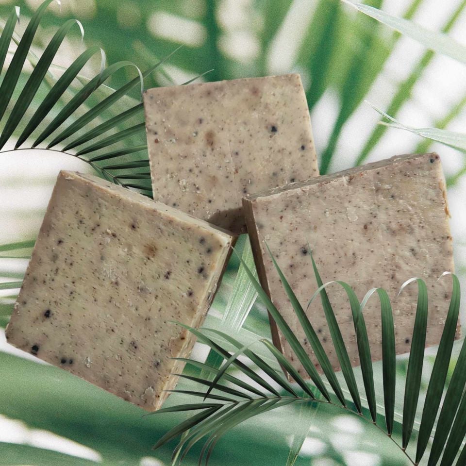 100% BİTKİSEL  SİDR AĞACI YAPRAĞI  (ARABİSTAN KİRAZI ) SABUNU  MANEVİ ARINMADA  TESİRLİ DEFNE YAPRAĞI , ÜZERLİK TOHUMU, ÇÖREK OTU İLE GÜÇLENDİRİLMİŞ ÜRÜN