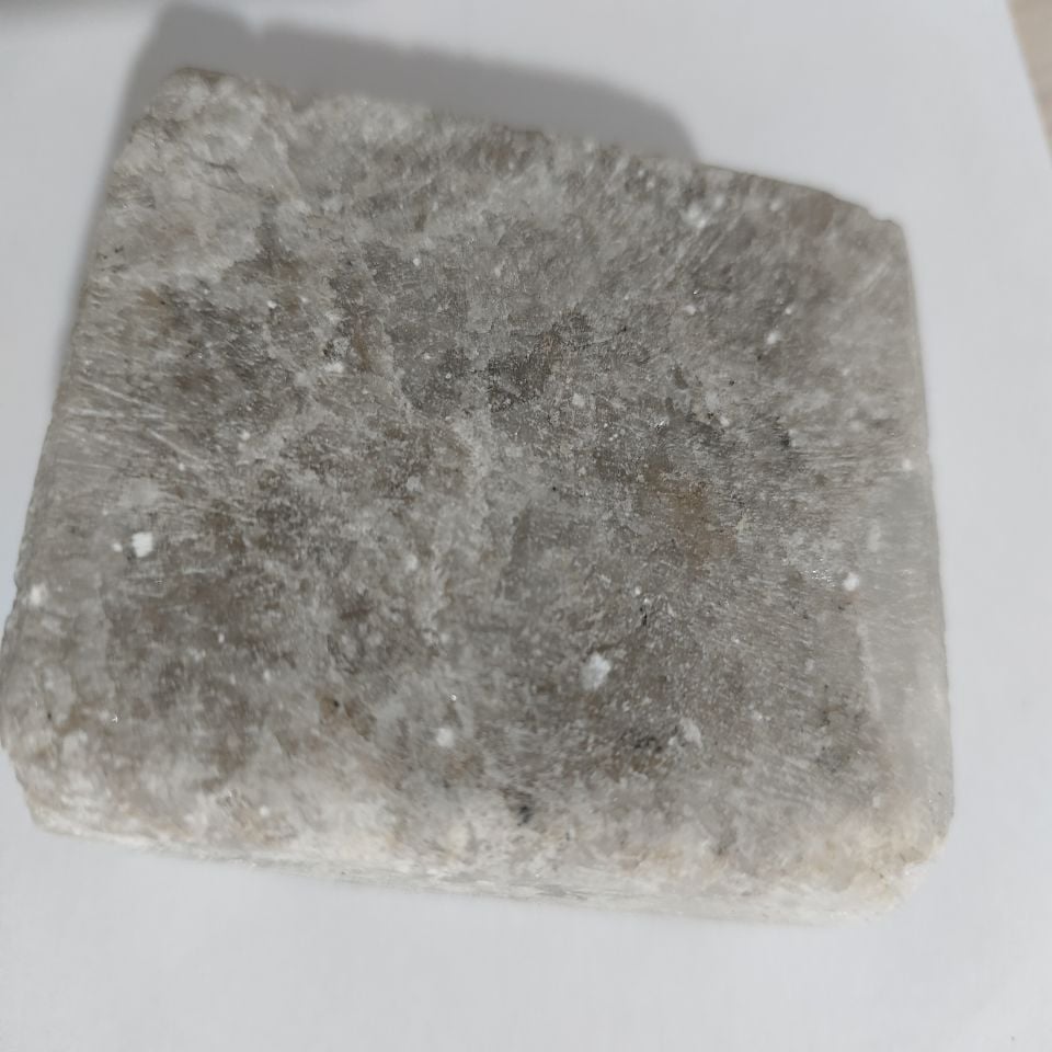 YENİ ÇANKIRI  KAYA TUZU SABUN BİR SABUN 340-380 GR ARASI GELMEKTEDİR