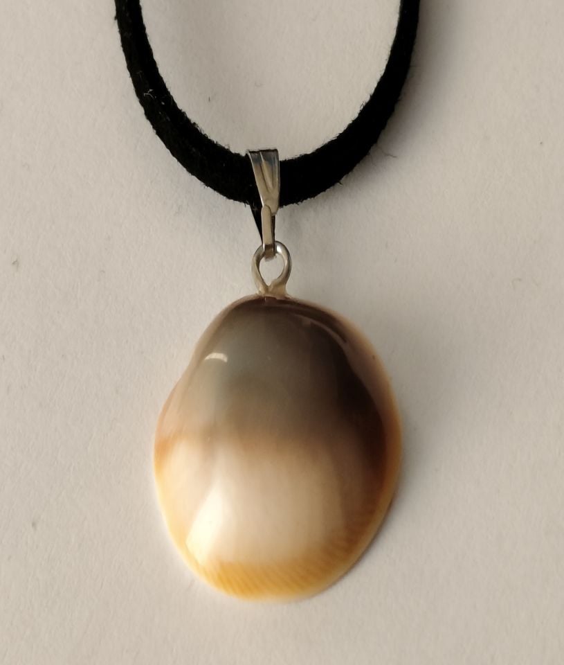 YILANCIK TAŞI KOLYE